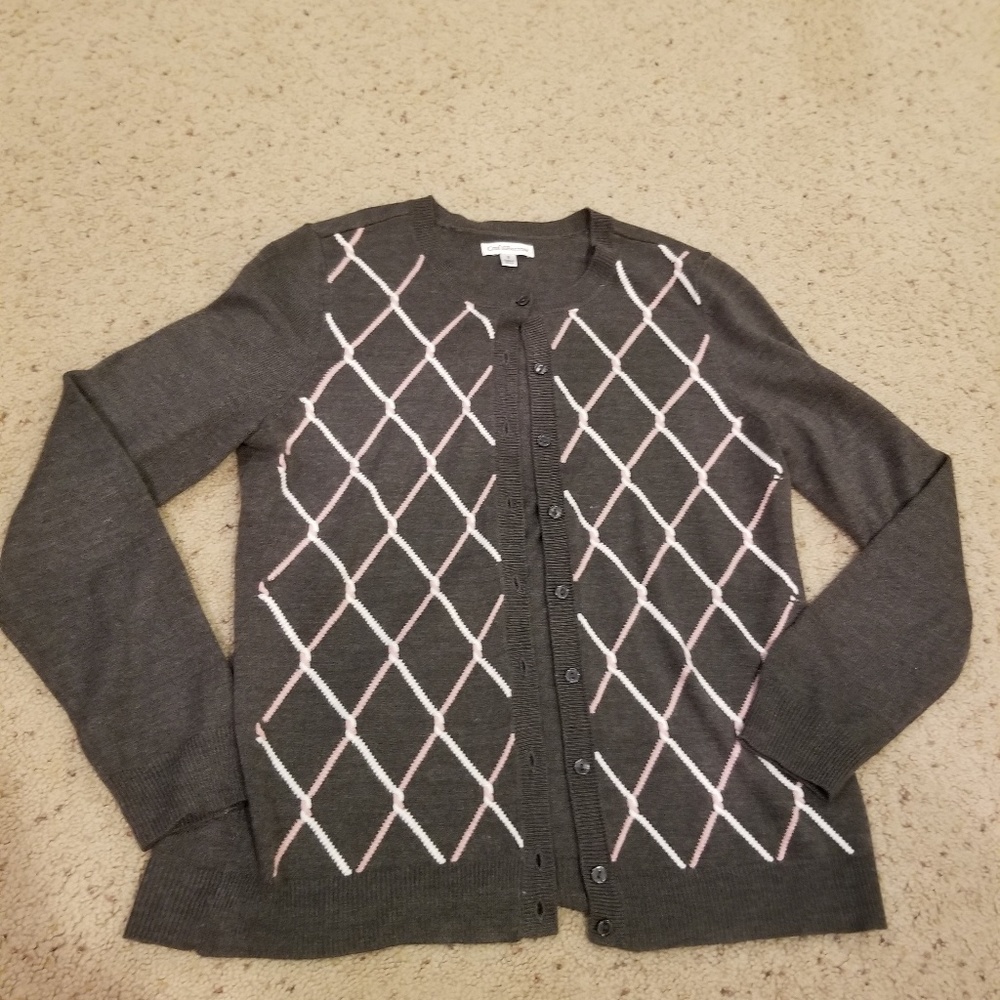 Croft and Barrow grey sweater